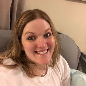 Meet your Posher, Whitney